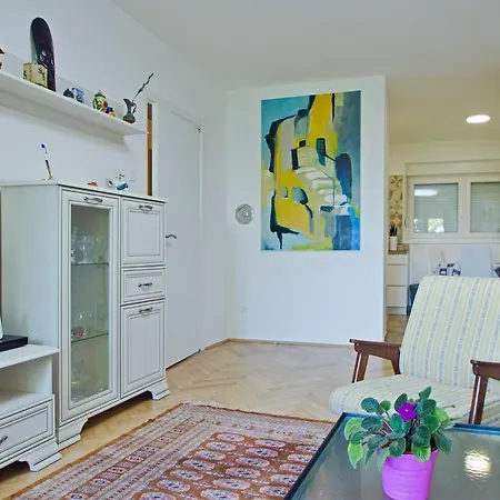 Mami-krok Apartament *